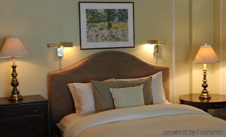 Morgan State House 4*