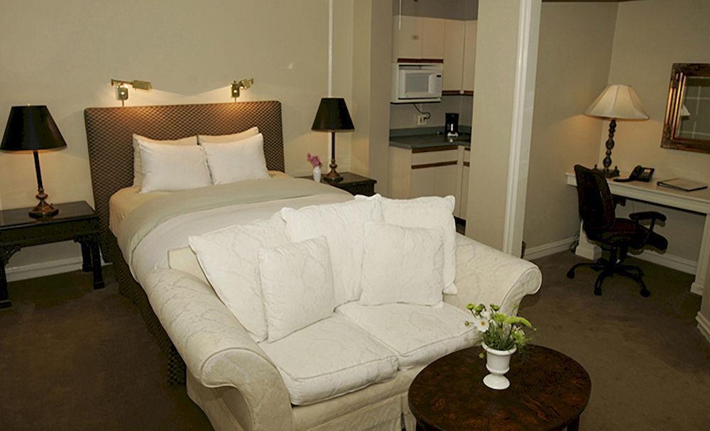 Morgan State House Inn